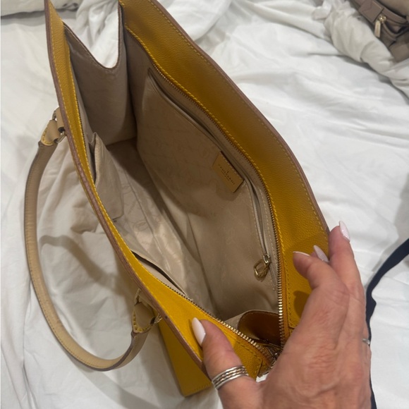 Trussardi Mustard Yellow Tote Bag - new without tag.   Italian leather - Picture 8 of 8